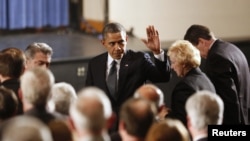 Le président Obama à son arrivée à Newtown, au Connecticut, le 16 décembre 2012.