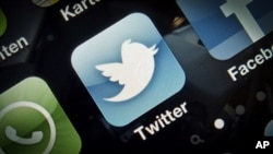 Twitter mengambil alih posisi Facebook sebagai jejaring sosial paling populer di kalangan remaja AS (foto: ilustrasi).