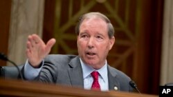 탐 우달 민주당 상원의원.