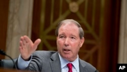 资料照：新墨西哥州前民主党参议员尤德尔