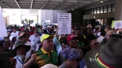 Cape Town Residents Urged to Reduce Water Consumption; Some Protest