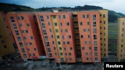 Manneen jireenyaa kondoominiyemii naannoo Ekkaa, Finfinnee, Onkoloolessa 19, 2016