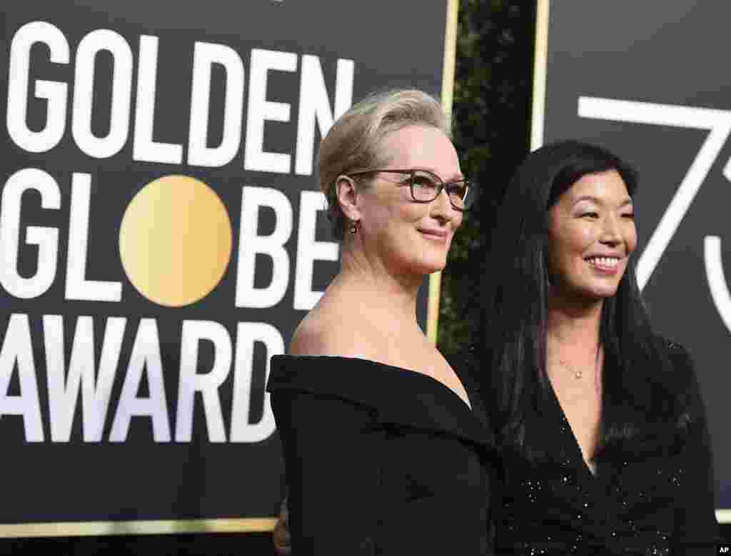 مریل استریپ بازیگر سرشناس آمریکایی در کنار &laquo;آی جن پو&raquo;. خانم استریپ برای فیلم &laquo;پست&raquo; نامزد بهترین بازیگر نقش اصلی زن درام است.