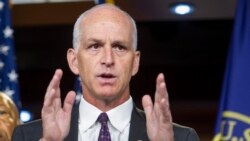 众议院军事委员会主席史密斯议员