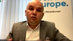 ЕУ очекува да продолжи дијалогот меѓу Скопје и Софија