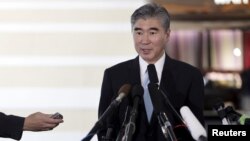 미국의 북 핵 6자회담 수석대표인 성 김 국무부 대북정책특별대표가 지난해 5월 베이징 방문 당시 기자회견에서 발언하고 있다. (자료사진)