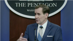 五角大楼发言人柯比（John Kirby）2021年2月2日主持国防部记者会（美国国防部视频截图）