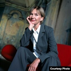 “中外对话”创始人伊莎贝尔·希尔顿