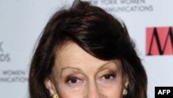 Döş xərçəngi ilə mübarizə kampaniyasının pioneri Evelin Loder dünyasını dəyişib