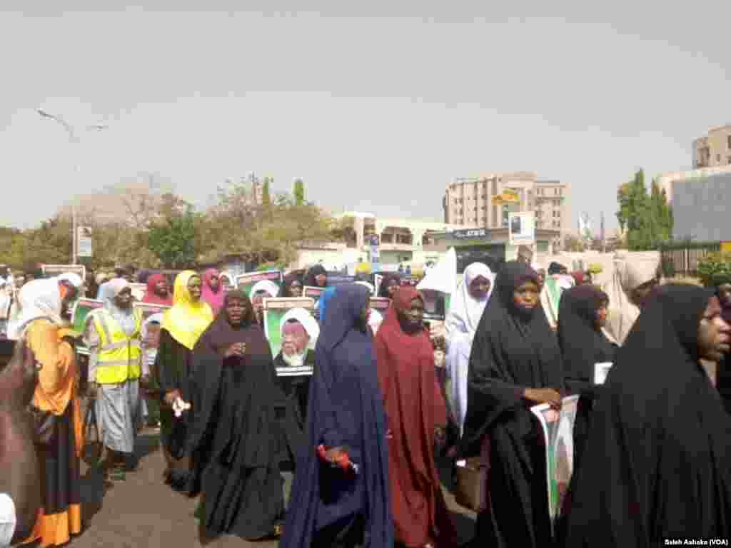 ABUJA: Mata 'yan shiya sun zanga zanga domin a sako shugabansu, Shaikh Ibrahim El-zakzaky