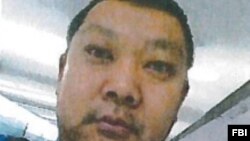 지난 2008년에서 2014년 사이 중국 내 해커들과 미국의 군사정보를 중국으로 빼돌리려 한 혐의로 구속된 중국인 수빈. (자료사진)