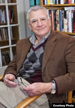 阿伦•沃尔夫教授