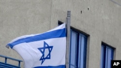 اگر این دفتر گشوده شود، اولین بار است اسرائیل در حاشیه خلیج فارس دفتری خواهد داشت.