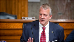 共和党联邦参议员苏利文（Sen. Dan Sullivan, R-AK）