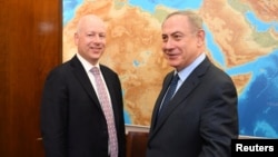 قرار است جیسون گرین بلات با طرفین اسرائیلی و فلسطینی دیدار کند. 