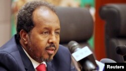 Presiden Somalia Hassan Sheikh Mohamud lolos dari upaya pembunuhan oleh kelompok militan al-Shabab (foto: dok). 