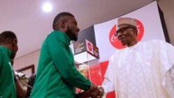 Shugaba Buhari Tare Da Kungiyar Kwallon Kafa Na Kasa Super Eagles