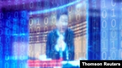 资料照片：在温州世界互联网大会上，一个有数字式装饰的屏幕显示着中国领导人习近平。(2020年11月23日)