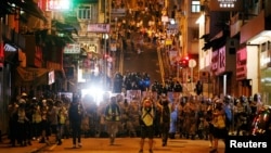 香港市民7月28日不顾警方反对继续在中环发起大游行