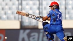 نخستين توپ دولت ځدران بازيكن نخست سريلانكا را بدون هيچ دوشى از ميدان خارج كرد