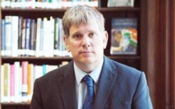 英国皇家国际事务研究所非洲项目主任瓦因斯（Alex Vines，照片提供：英国皇家国际事务研究所）