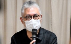 香港政治学者、高教公民召集人黄伟国表示， 中国必须透过制订"港版国安法"展示外交上强硬的姿态。 (美国之音/汤惠芸)