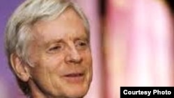 加拿大前亚太司司长大卫·乔高 (David Kilgour)