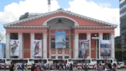 俄罗斯加强与蒙古关系顶回中国影响