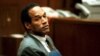 ARHIVA - O Džej Simpson tokom suđenja u Los Anđelesu, decembra 1994 (Foto: AFP)
