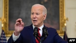 美国总统拜登2024年4月24日在白宫签署对外援助法案后发表讲话。（法新社照片）