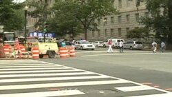 VOA现场：法轮功华盛顿游行要求北京停止迫害