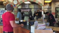 Muslim dan Imigran AS Merespon Retorika Anti-Minoritas dalam Pilpres