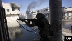 Qəzzafiyə sadiq qüvvələr Bəni Valid şəhərində küncə sıxışdırılıb