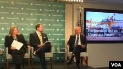 哈德逊研究所举行台湾与TPP研讨会 (美国之音钟辰芳拍摄)