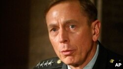 دیوید پترائوس - آرشیو