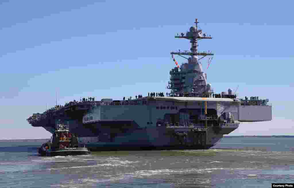 福特号航母2017年4月8日首次试航测试（美国海军照片）。这是40年来第一艘新一代超级航母，也是有史以来造价最昂贵的军舰。该舰预期寿命50年，其核动力部分将使该船运行20年而无需增加燃料。