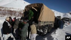 در ولایت پنجشیر درنتیجه برفکوچها به تعداد ۱۸۷ تن کشته و۳۰ تن زخمی شده اند 