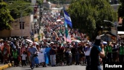 تصویر آرشیوی از بخشی از کاروان مهاجران آمریکای مرکزی