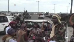 درگیری‌ها بین نیروهای طرفدار منصور هادی و حوثی‌ها در نزدیکی یمن ادامه دارد