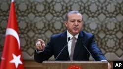 رجب طیب اردوغان رئیس جمهوری ترکیه - ۵ آذر ۱۳۹۴ 