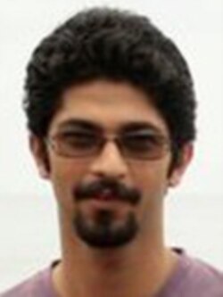 آرش بهمنی : ساختار و نحوه انتخاب نمایندگان خبرگان اجازه نمی دهد که رهبری را نقد کنند