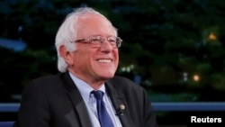 Le sénateur progressiste Bernie Sanders lors d'une émission de télévision à New York, 23 juin 2017.