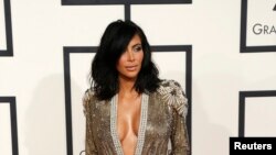 کیم کارداشیان، هنرپیشه، مدل و چهره تلویزیونی آمریکایی