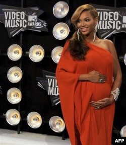 Beyonce'nin Bebek Haberi Dünya Kupası'nı Geçti