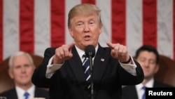 美国总统川普在国会山第一次对参众两院发表讲话(2017年2月28日)