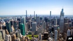 Gedung-gedung pencakar langit di New York menjadi "gangguan" bagi burung-burung terutama pada musim "migrasi" (foto: ilustrasi). 