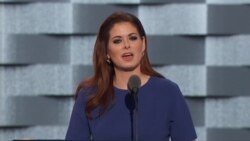 DNC Debra Messing