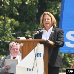 众议院外交事务委员会的首席共和党人罗斯雷提南