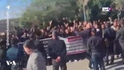 تجمع اعتراضی گروهی از کارگران هفت‌تپه مقابل استانداری خوزستان؛ «کارگر می‌میرد، ذلت نمی‌پذیرد»