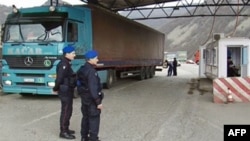 Kosovë, fillon zbatimin plani për pikat e kalimit në veri